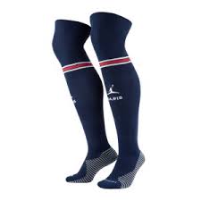 Die logos sind in gelb gehalten. Paris St Germain Trikot 21 22 Kaufen T Shirt Shorts Home Away Jerseys Fan Bekleidung Neymar Jr Sweatshirts
