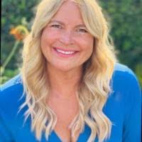 Carol Wexler's Instagram, Twitter & Facebook