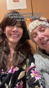 Debra Quick's Instagram, Twitter & Facebook