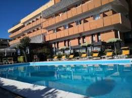 Its coastline stretches 15 km and touches other localities. Die 10 Besten Hotels In Rimini Italien Ab 20
