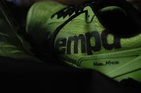 Handballschuhe früh an den nagel gehängt. Handballschuhe 2021 Im Test Fur Jede Position Mein Handball Ticket