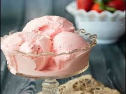 Portate ad ebollizione e girate costantemente a fiamma bassa per circa 15 minuti. Gelato Alla Fragola Senza Gelatiera Pronto In 2 Minuti Youtube