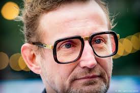 But when the list was. Prins Bernhard Vindt Pvda S Prins Bernhard Belasting Vreemd Vorsten