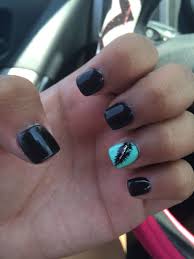 Black Acrylic Nails With Glitter On Ring Finger Black Nails With Sea Foam Green Ring Finger With A Feather Love It Trendy Nails Gel Nails Acrylic Nail Designs