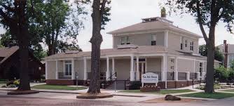 Van Dyk Duven Funeral Home Pella Ia Funeral Home Cremation