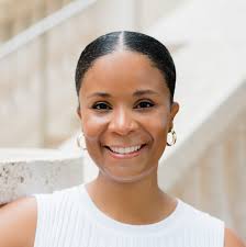 Please comment or post a picture of the travel potty yall recommend.