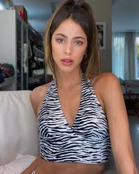 Weitere ideen zu ereignis, martina stoessel, coole outfits. Ø§Ù„ØªØ¨Ø¹ÙŠØ© Ø¥Ø³Ø­Ø§Ù‚ Ù…Ø±Ø§Ø±Ø© Martina Stoessel Adidas Dsvdedommel Com