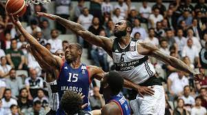 Beşiktaş sompo japan'da ise sayılar dengeli dağıldı. Besiktas Sompo Japan Anadolu Efes I Dagitti Ozet