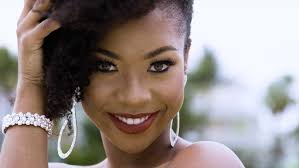 Sienna Evans, Miss Universe New Providence 2015