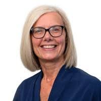 Carrie Travis's Instagram, Twitter & Facebook