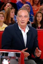 C'est au lycée qu'il va pouvoir donner libre cours à sa. Evince De France 3 Yves Lecoq Critique La Chaine