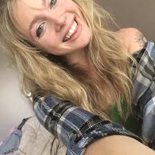 Lauren Grillo's Instagram, Twitter & Facebook