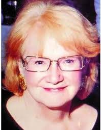 Janice Wakefield's Instagram, Twitter & Facebook