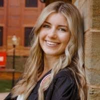 Amanda Reimer's Instagram, Twitter & Facebook