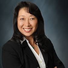 Ruth Hochberg's Instagram, Twitter & Facebook