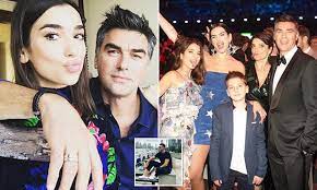 Jackson ducassesubscribe to the dua lipa channel for all the best and latest official music videos, behind the scenes and live pe. Brits 2019 Dua Lipa S Hunky Father Steals The Show Daily Mail Online