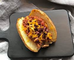 Recette Pommes De Terre Au Four Sauce Chili Con Carne 750g Pomme De Terre Au Four Recette Recette Pomme De Terre