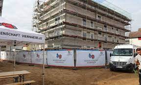 Lieber interessent, aufgrund der vielen anfragen werden wir diese prüfen und geeignete mieter in. Wohnen Am Park Franz Schubert Strasse Richtfest Der Baugenossenschaft Im Kleinen Kreise Viernheim Online