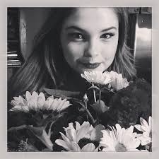 anythingdiz, posts by tag: stefanie scott