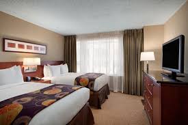 Washington dc hot tub suite hotels. Embassy Suites Washington Dc Washington D C Dnata Travel