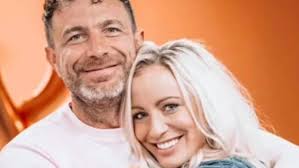 US Venue Church pastor Tavner Smith caught 'half-naked' with employee