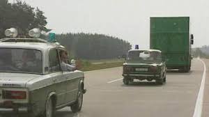 Dazu kam, dass sich in der zeit auch die sogenannte zigarettenwährung in deutschland etabliert hatte. Wie Die Mark In Den Osten Kam Geschichte Im Ersten Ard Das Erste