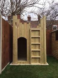 Scopri ricette, idee per la casa, consigli di stile e altre idee da provare. 25 Best Ideas About Wooden Castle On Pinterest Doll Houses Garden Playhouse Play Houses Wooden Playhouse