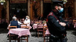 Mit welchen einschränkungen urlauber rechnen müssen. Corona News Am 22 07 Italien Will Grunen Pass Einfuhren Der Spiegel