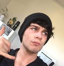 Boring classes and Narcolepsy Club memories