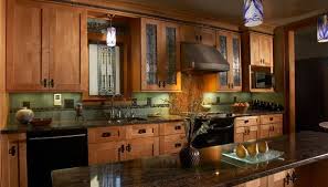 Woodland Cabinetry Usa Kitchens And Baths Manufacturer Mission Style Kitchens Kitchen Decor Apartment Craftsman Kitchen