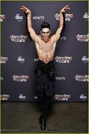 Fill your cart with color today! Nev Schulman Earns First Perfect Score On Dwts Season 29 For His Black Swan Dance Video Photo 4495708 Dancing With The Stars Jenna Johnson Nev Schulman Shirtless Pictures Just Jared