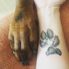 Black dog in paw print tattoo design. Dog Paw Prints Make The Most Pawesome Tattoos Ever And Here S The Proof 66 Pics Bored Panda