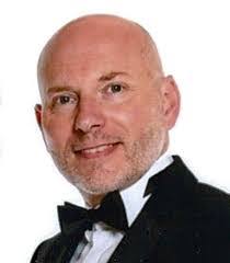 Andrew Lindfield's Instagram, Twitter & Facebook