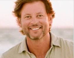 Wade Benz of Nashville Tennessee Death: Amelia Earhart Plane Crash Pacific  Ocean