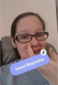 ITS ONLY THE FIRST EPISODE!! #sweetmagnolias #sweetmagnoliasnetflix  #sweetmagnoliasseason4 #spoileralert #pregnancy #pregnancyhormones