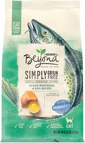Amazon Com Purina Beyond Grain Free Natural Dry Cat Food Simply Grain Free Ocean Whitefish Egg Recipe 3 Lb Bag Pet Supplies