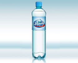 Dengan desain ini, kamu bisa menggunakan warna minuman untuk menarik perhatian. Sribu Packaging Design Desain Botol Kemasan Untuk Air Min