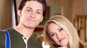 The Real-Life Partners Of The Young Sheldon Cast