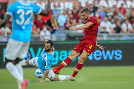 Per la punta inglese sarà la terza partita di fila con la maglia della roma. 8otl8qhayid61m