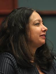 Bloomington city council's first meeting puts familiar faces in leadership,  gives public safety some airtime