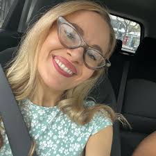 Loving this comfy summer dress from #windsor #summerdress #wavyhair #arcade