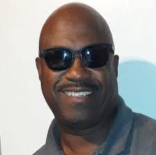 Colin Carter's Instagram, Twitter & Facebook