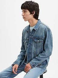 Voir plus d'idées sur le thème jean déchiré homme, jean déchiré acheter jeans pour homme pas cher en ligne. Vestes En Jean Pour Hommes Trouvez 668 Produits 10 Marques Jusqu A 75 Stylight