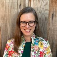 90+ "Sarah Rn" profiles