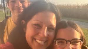 Fundraiser for Tracy Poiles by Kari Rone : Help Tracy Rebuild After Car  Accident