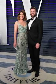 The couple welcomed family and friends to the event, including many of her how i met your mother costars. Cobie Smulders And Taran Killam The Cutest Couples At The 2019 Oscars Livingly