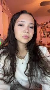 Elaina Peterson's Instagram, Twitter & Facebook