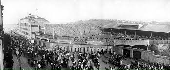 Action from the european cup final. Terrace Images On Twitter Hampden Park 1960 European Cup Final Between Real Madrid And Eintracht Frankfurt Realmadrid Rmcf Http T Co Omc4pa0pcr