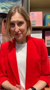 Tracy Borman's Instagram, Twitter & Facebook