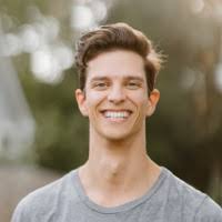 Andy Strait's Instagram, Twitter & Facebook